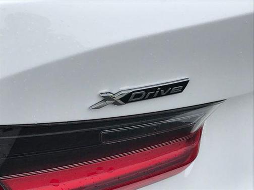 2022 BMW 330 xDrive