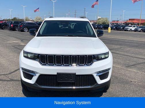 Bright White Clearcoat 2023 Jeep Grand Cherokee Limited