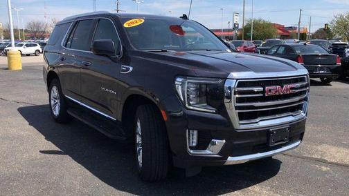 2023 GMC Yukon SLT