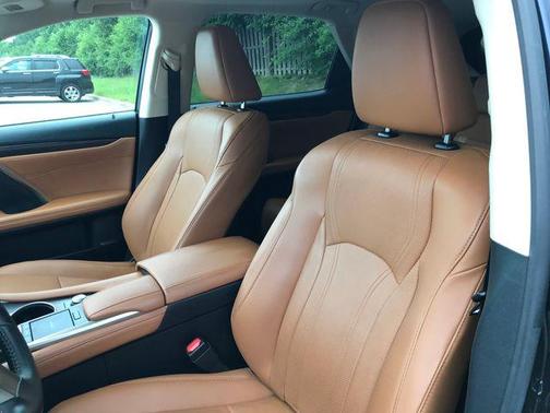 2022 Lexus RX 450h Base