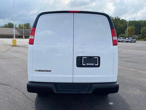 2024 Chevrolet Express 2500 RWD 2500 Extended Wheelbase WT