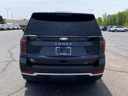 Dark Ash Metallic 2025 Chevrolet Tahoe LT