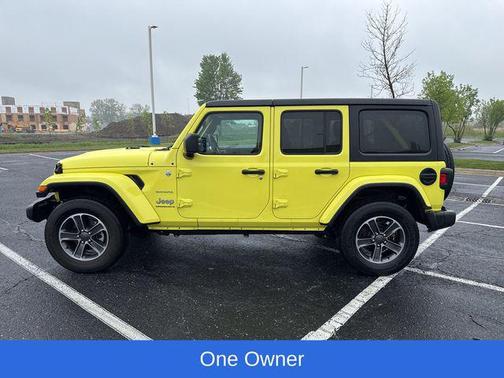 2023 Jeep Wrangler 4-Door Sahara 4x4