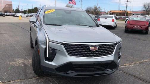 2024 Cadillac XT4 Premium Luxury