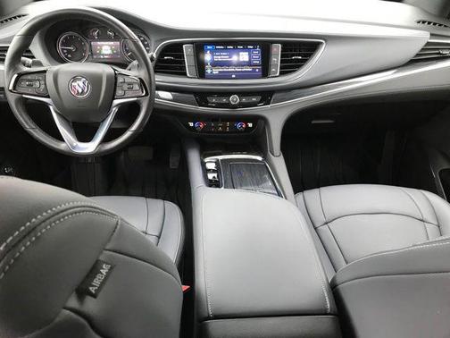 2023 Buick Enclave Essence FWD