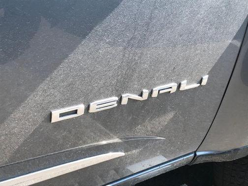 2022 GMC Canyon Denali