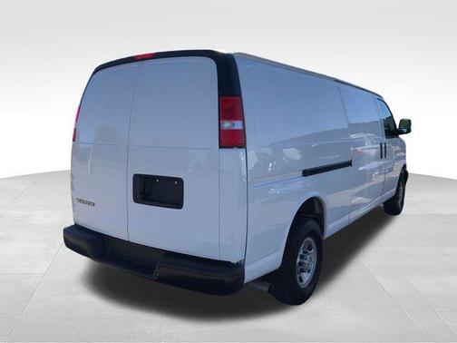 2024 Chevrolet Express 2500 RWD 2500 Extended Wheelbase WT