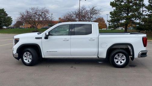 2024 GMC Sierra 1500 SLE