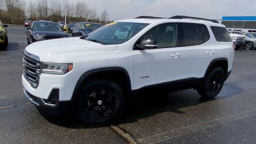 2023 GMC Acadia AWD AT4