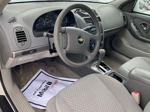 2007 Chevrolet Malibu Maxx LS