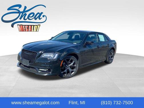 2022 Chrysler 300 Touring