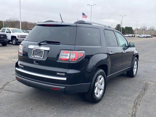 2015 GMC Acadia SLE-2