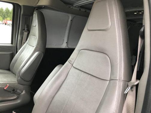 2024 GMC Savana 2500 Work Van