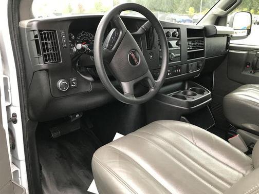 2024 GMC Savana 2500 Work Van