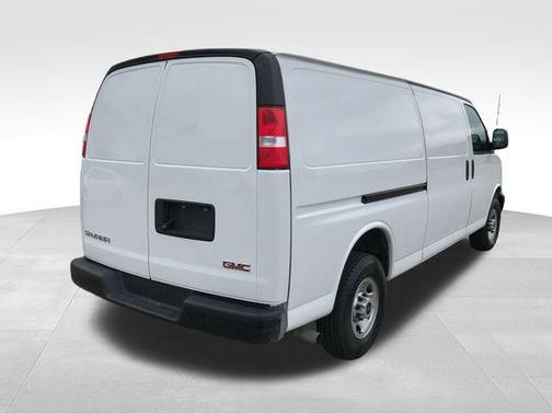 2024 GMC Savana 2500 Work Van