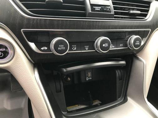 2020 Honda Accord Hybrid Touring