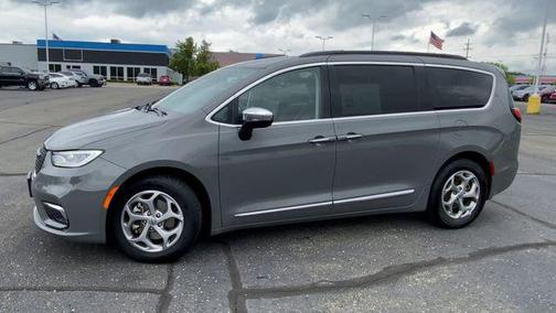 2023 Chrysler Pacifica Limited