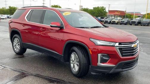2023 Chevrolet Traverse LT Cloth