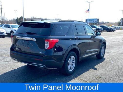 Agate Black Metallic 2023 Ford Explorer XLT