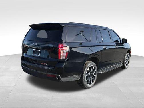 2022 Chevrolet Suburban RST