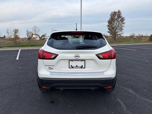 2018 Nissan Rogue Sport S