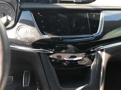 2025 Cadillac XT6 Sport AWD