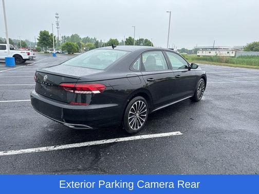 2022 Volkswagen Passat 2.0T Limited Edition