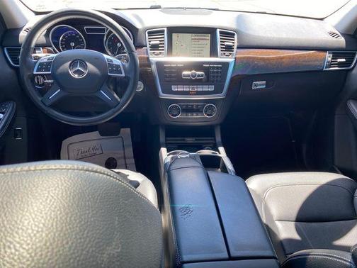 White 2015 Mercedes-Benz M-Class ML 350