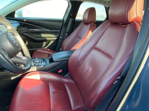 2025 Mazda CX-30 2.5 S Carbon Edition