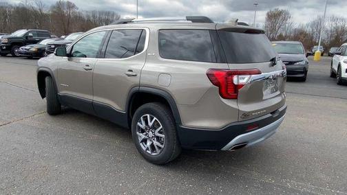 2022 GMC Acadia FWD SLT