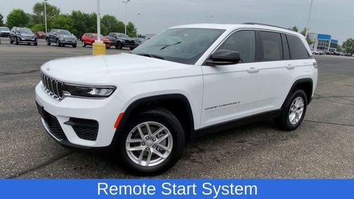 2023 Jeep Grand Cherokee Laredo