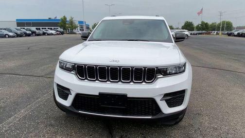 2023 Jeep Grand Cherokee Laredo