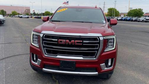 2023 GMC Yukon SLT
