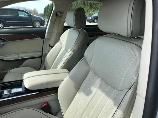 2021 Audi A8 L 60