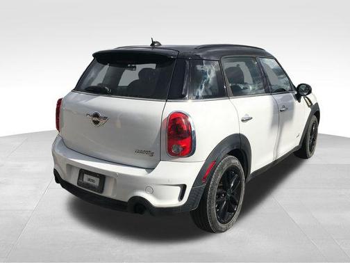 2011 MINI Cooper S Countryman Base