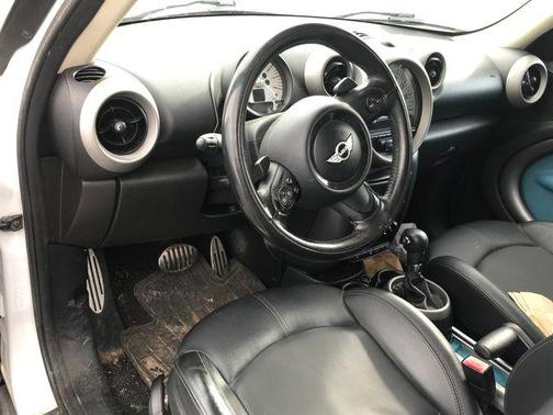 2011 MINI Cooper S Countryman Base