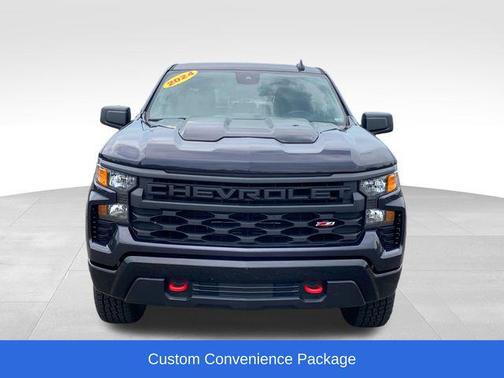 Dark Ash Metallic 2024 Chevrolet Silverado 1500 Custom Trail Boss