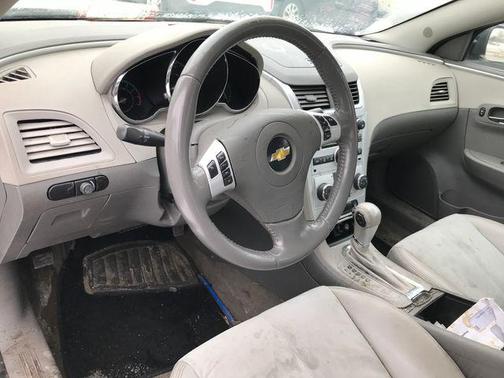 2011 Chevrolet Malibu 2LT