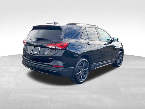 Mosaic Black Metallic 2024 Chevrolet Equinox FWD RS