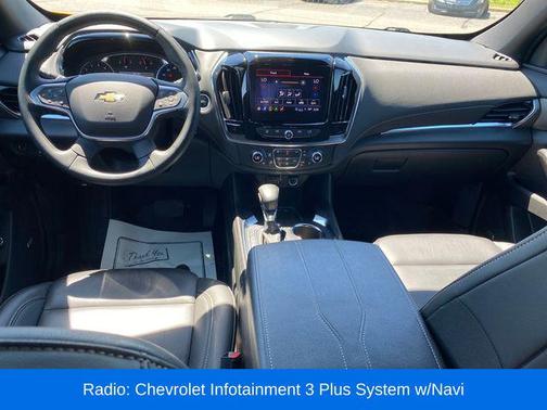 Mosaic Black Metallic 2023 Chevrolet Traverse LT Leather