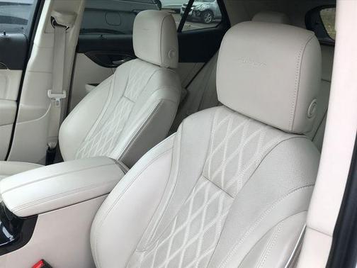 2023 Buick Envision Avenir AWD