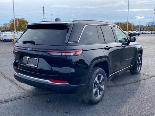 2024 Jeep Grand Cherokee 4xe Base