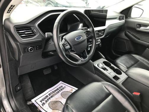 2023 Ford Escape Platinum