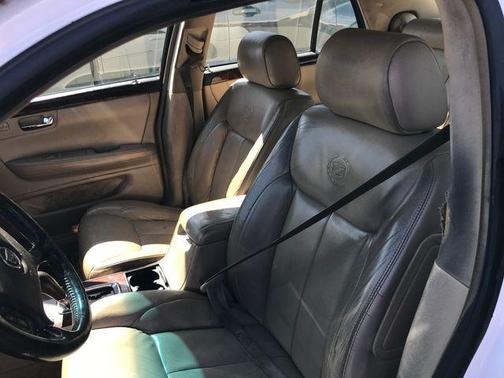 2007 Cadillac DTS Luxury