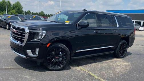 2023 GMC Yukon XL SLT