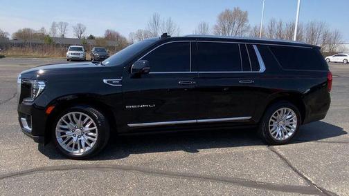 2024 GMC Yukon XL Denali
