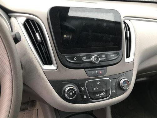 2022 Chevrolet Malibu 1LS