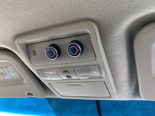 2013 Nissan NV Passenger NV3500 HD SL V8