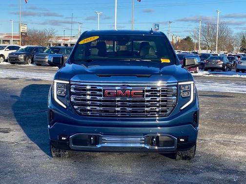 2025 GMC Sierra 1500 Denali