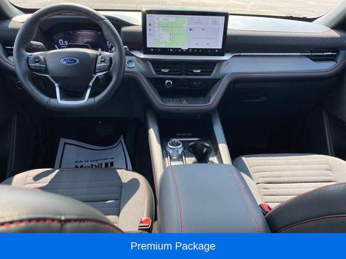 Star White Metallic Tri-Coat 2025 Ford Explorer ST-Line